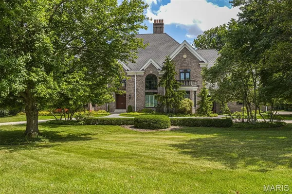 $2,895,000 | 14 Ballantrae Court, Frontenac, MO 63131