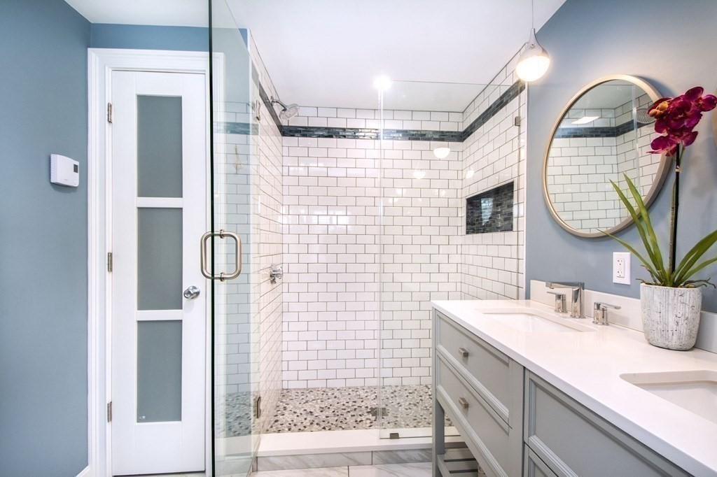 14 Brantwood Road Norwell, MA 02061 - Photo 8 of 38 Gallery Image 8