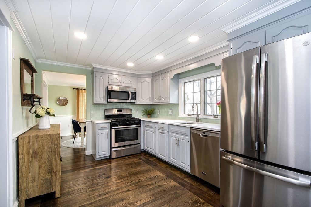 14 Brantwood Road Norwell, MA 02061 - Photo 10 of 38 Gallery Image 10