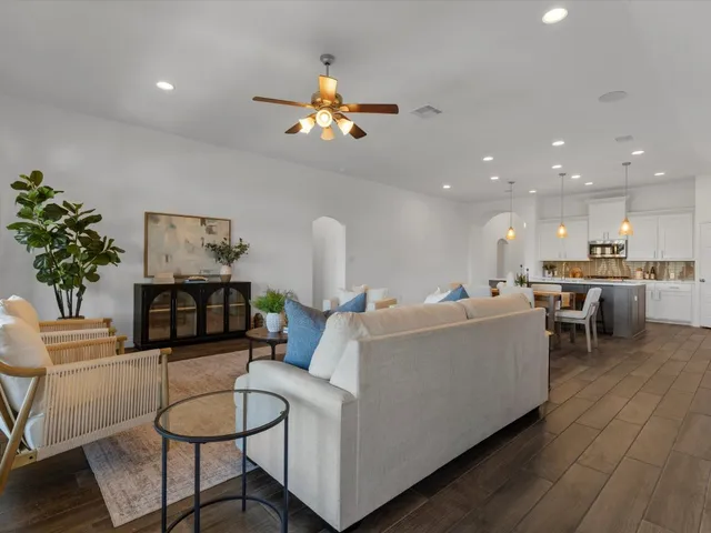 $598,000 | 1009 Deer Rim Road, Leander, TX 78641