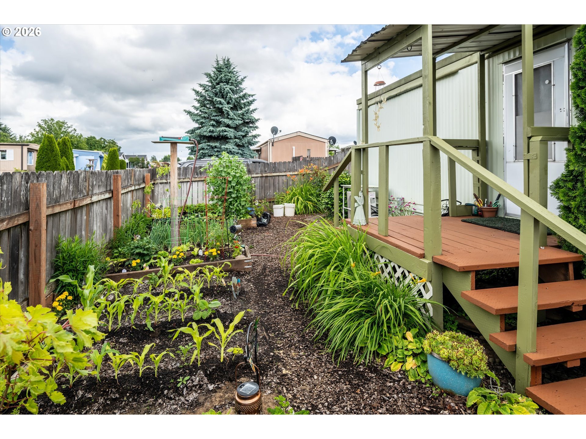 2150 Laura Street, Unit 79 Springfield, OR 97477 - Photo 24 of 34 Garden
