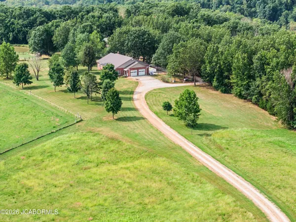 $1,200,000 | 1634 Rocktown Road, New Bloomfield, MO 65063