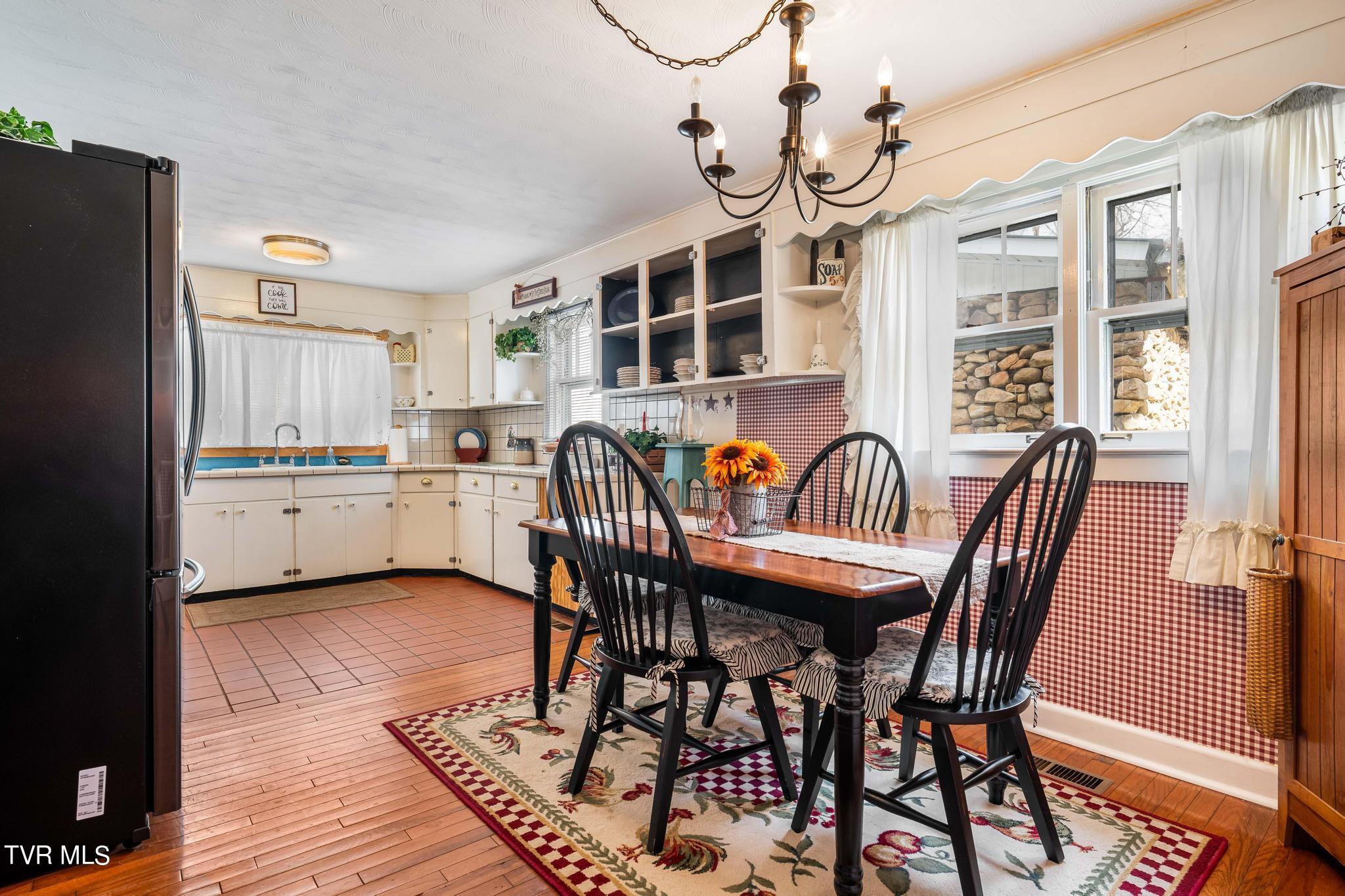 1895 Pine Orchard Road Butler, TN 37640 - Photo 45 of 51 1895 Pine Orchard Road (41 of 56)