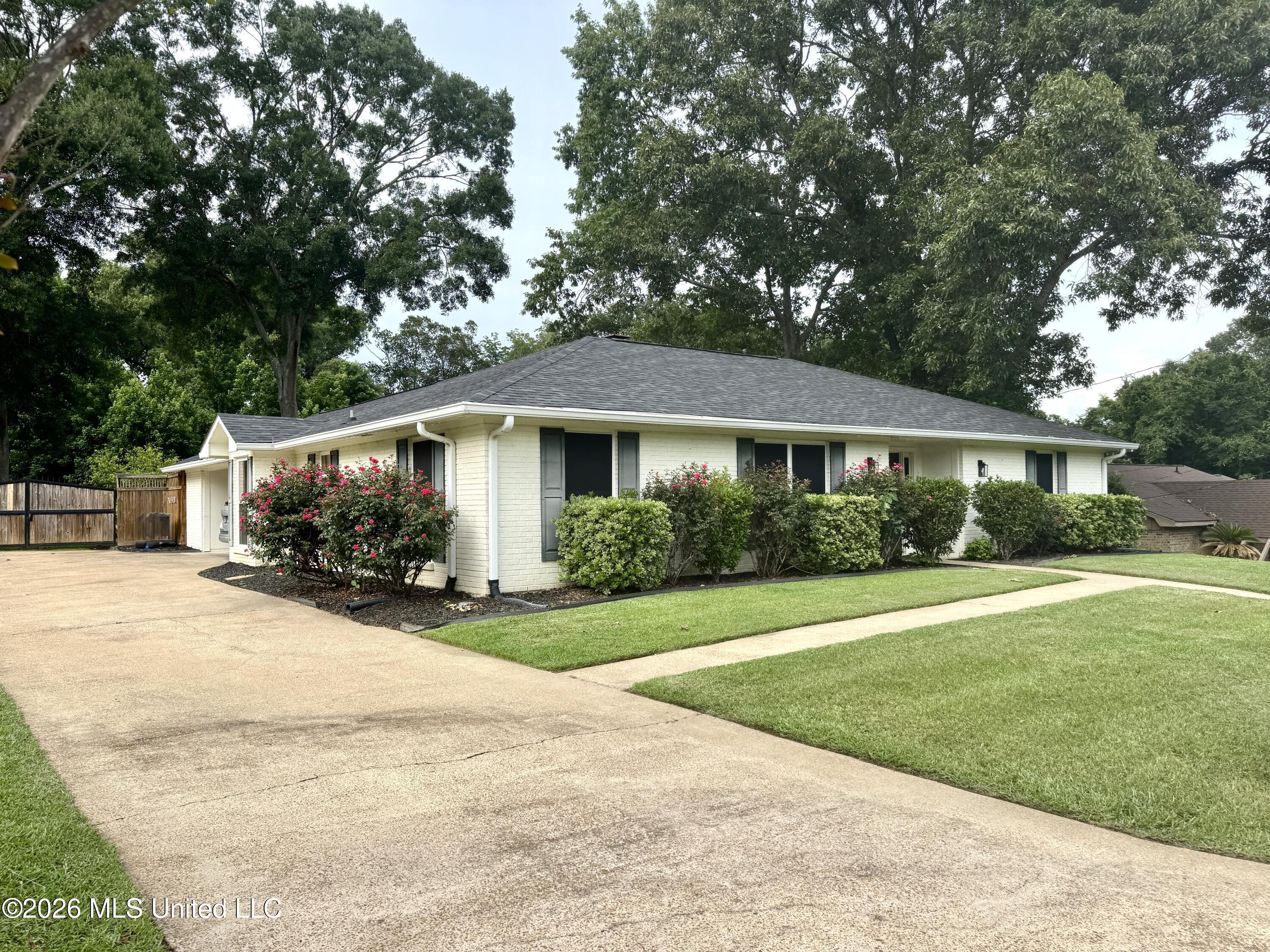 124 Tanglewood Road Natchez, MS 39120 - Photo 2 of 5 f39a503e-d3c4-4911-8cd1-425ebada3aca