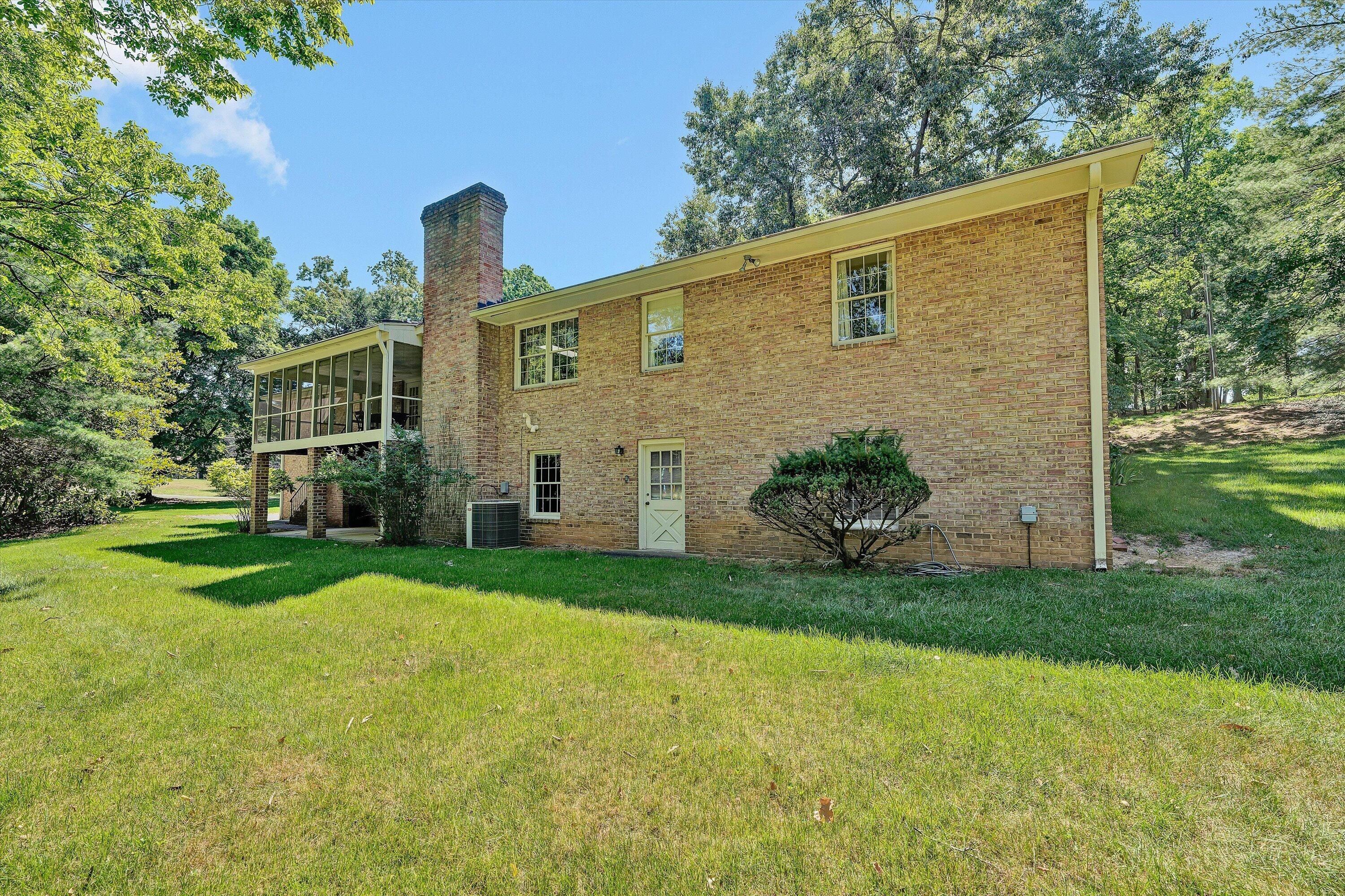 3615 Brymoor Road Southwest Roanoke, VA 24018 - Photo 42 of 48 42-DSC00132