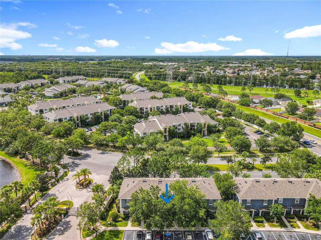 3309 Wilshire Way Road, Unit 3 Orlando, FL 32829 - Photo 4 of 43 a view of a city