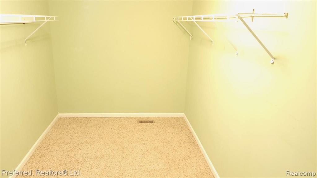 29056 Whitby Drive Romulus, MI 48174 - Photo 18 of 25
