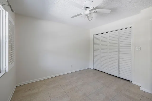 $2,000 | 600 Royal Palm Boulevard, Unit 6A, Vero Beach, FL 32960