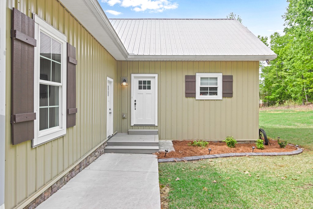 333 Paradise Point Abbeville, SC 29620 - Photo 3 of 41