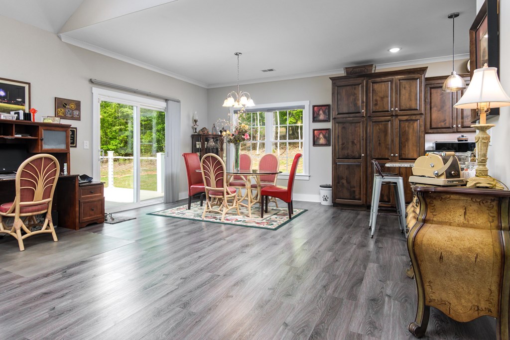 333 Paradise Point Abbeville, SC 29620 - Photo 5 of 41