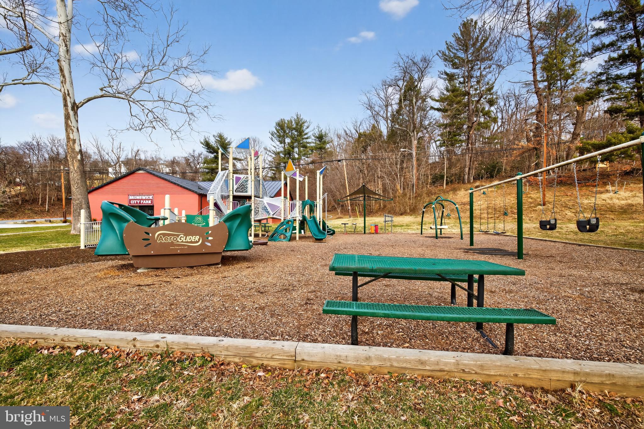 709 East Potomac Street Brunswick, MD 21716 - Photo 38 of 47