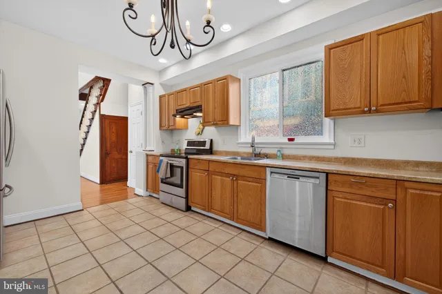 $319,999 | 709 East Potomac Street, Brunswick, MD 21716