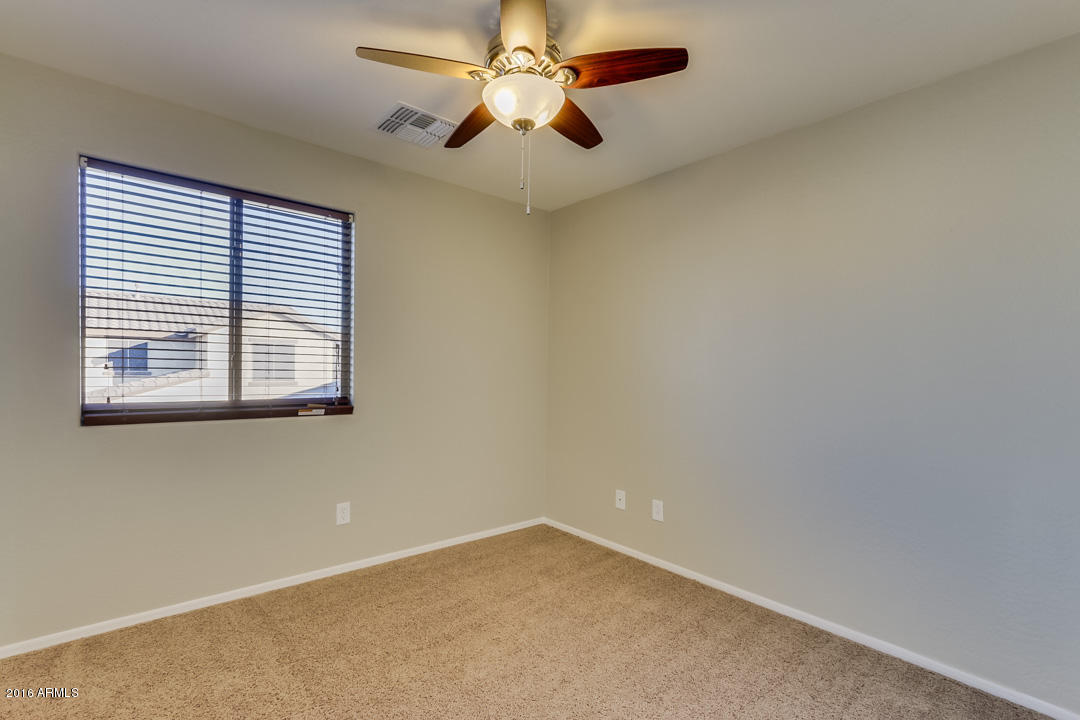 2125 South Martingale Road Gilbert, AZ 85295 - Photo 29 of 41 Martingale-36