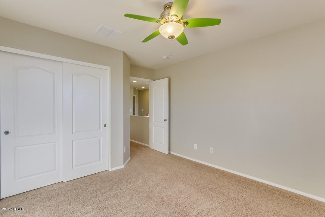 2125 South Martingale Road Gilbert, AZ 85295 - Photo 34 of 41 Martingale-41