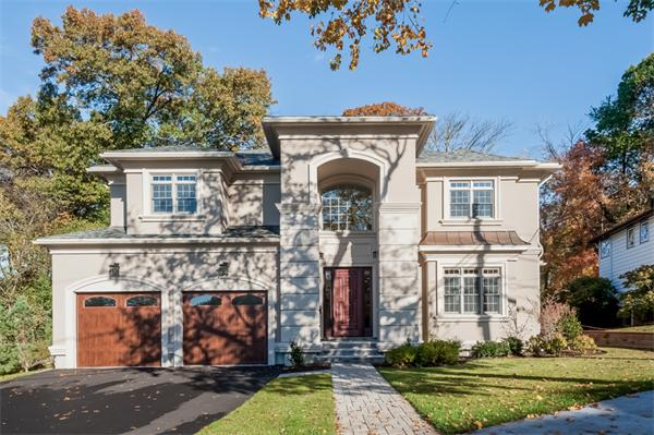 49 Westgate Road Newton, MA 02459 - Photo 3 of 27 front view of a house with a fountain