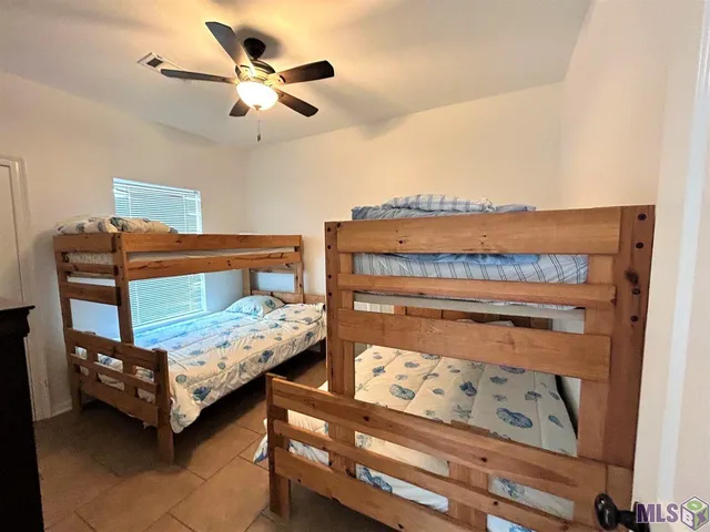 $148,900 | 2685 Highway 1, Unit B, Grand Isle, LA 70358