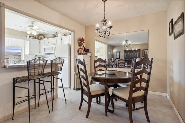 $1,700 | Beverly Hills, Hollywood, FL 33021