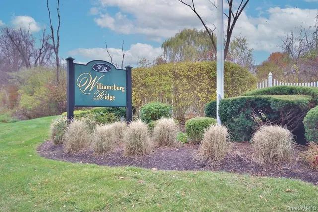 $475,000 | 902 Williamsburg Drive, Mahopac, NY 10541