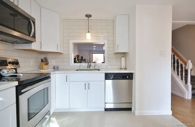 $475,000 | 902 Williamsburg Drive, Mahopac, NY 10541