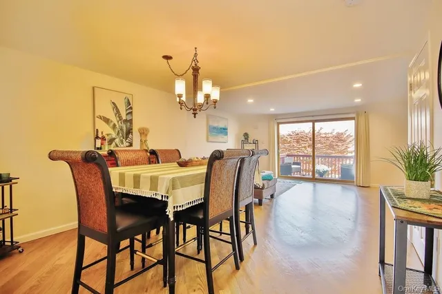 $475,000 | 902 Williamsburg Drive, Mahopac, NY 10541