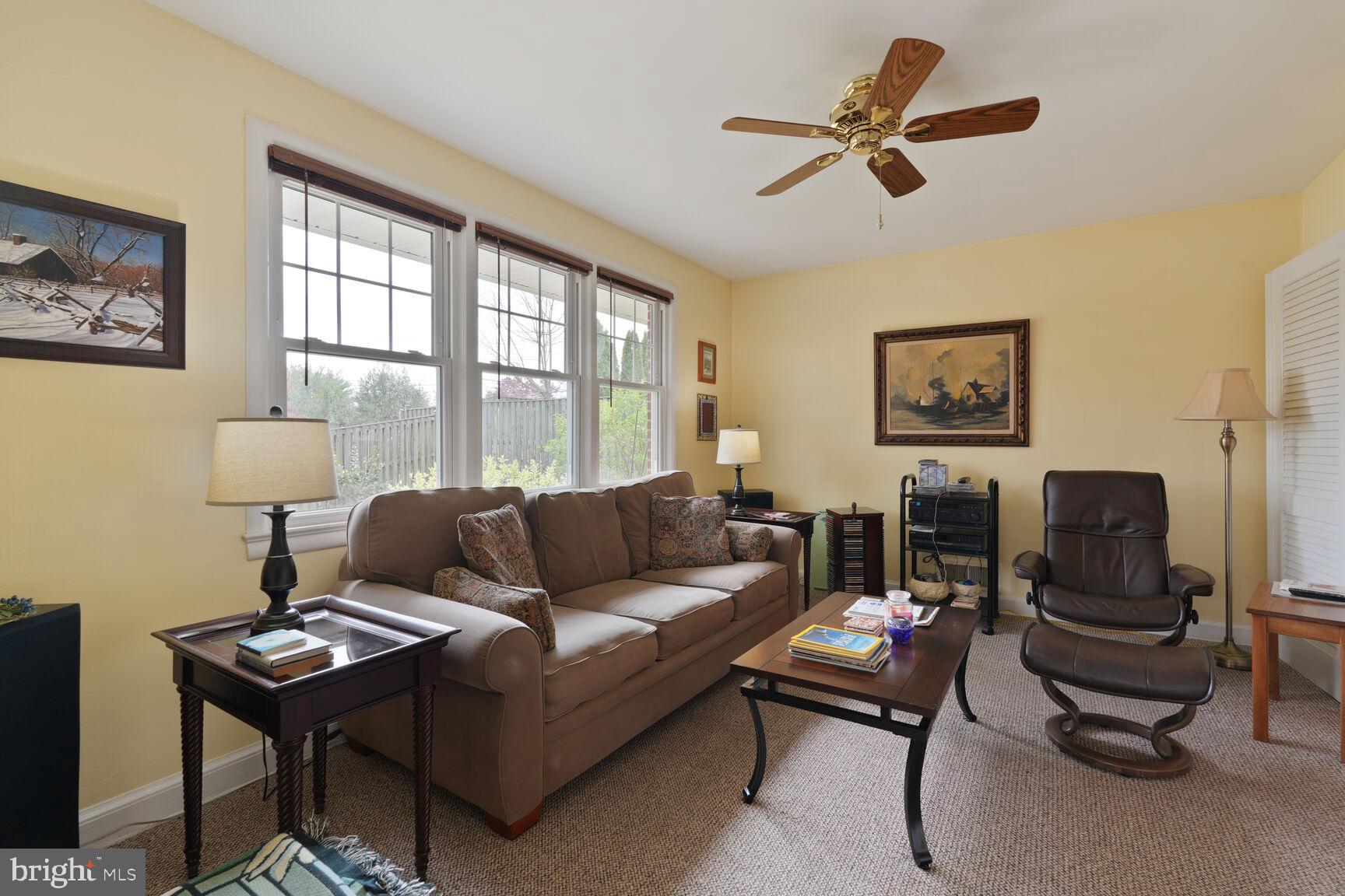 9207 Summit Road Silver Spring, MD 20910 - Photo 8 of 20