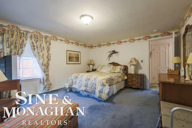 1660 Fairholme Road Grosse Pointe Woods, MI 48236 - Photo 18 of 32