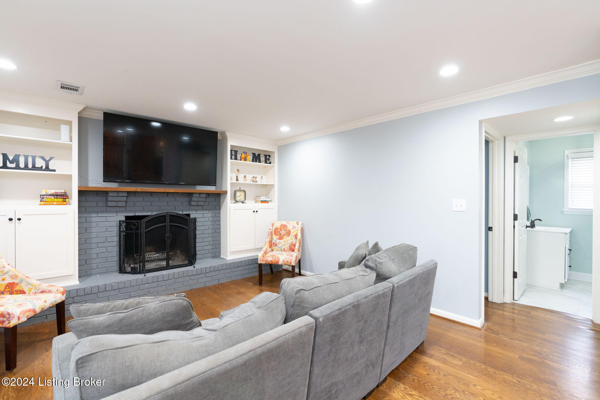 3706 Longview Road Louisville, KY 40299 - Photo 12 of 40 3706 Longview Rd-22