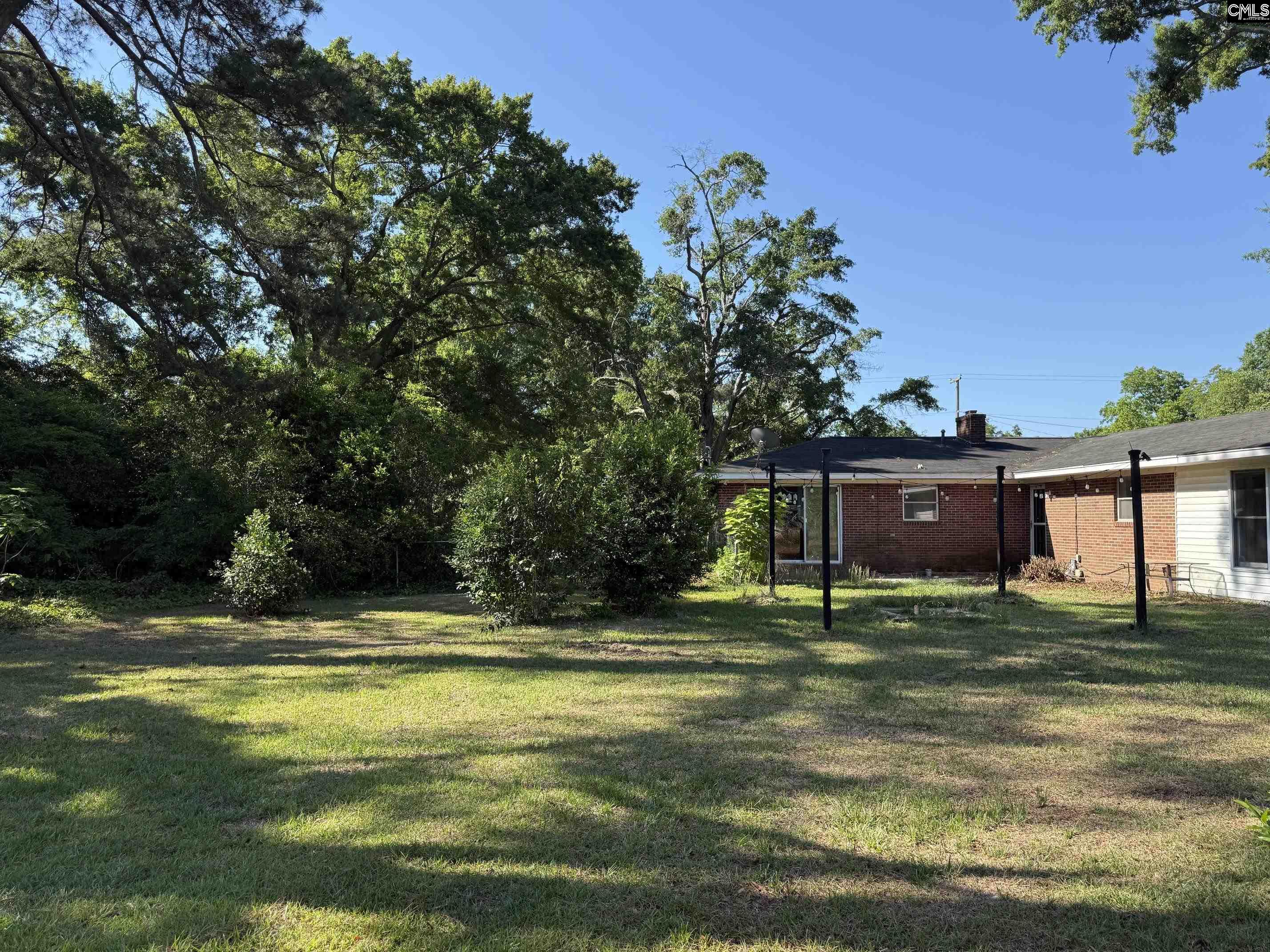357 Highland Avenue Batesburg, SC 29006 - Photo 9 of 36