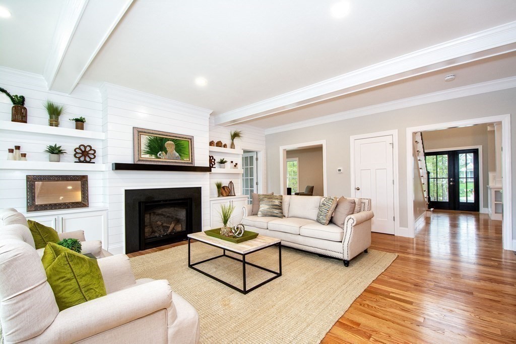 494 Holly Road Marshfield, MA 02050 - Photo 8 of 36 Gallery Image 8