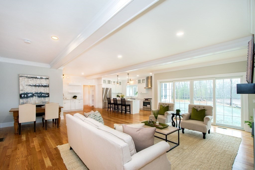 494 Holly Road Marshfield, MA 02050 - Photo 10 of 36 Gallery Image 10