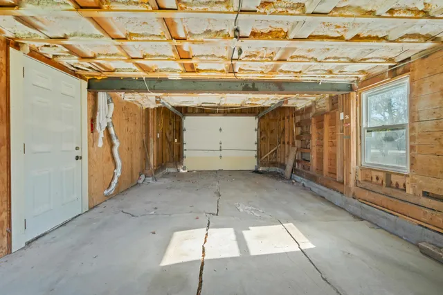 $325,000 | 1318 Highway 117, Sugar Hill, NH 03586