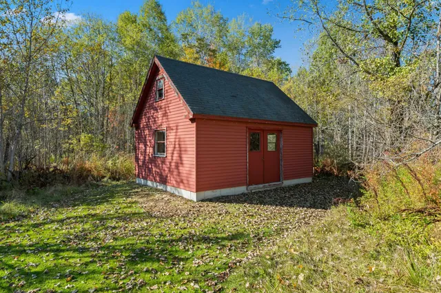 $325,000 | 1318 Highway 117, Sugar Hill, NH 03586