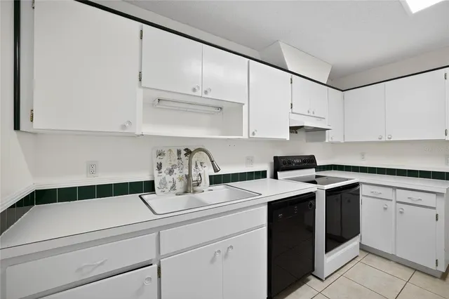 $175,000 | 1207 Eastloch Court, Sun City Center, FL 33573