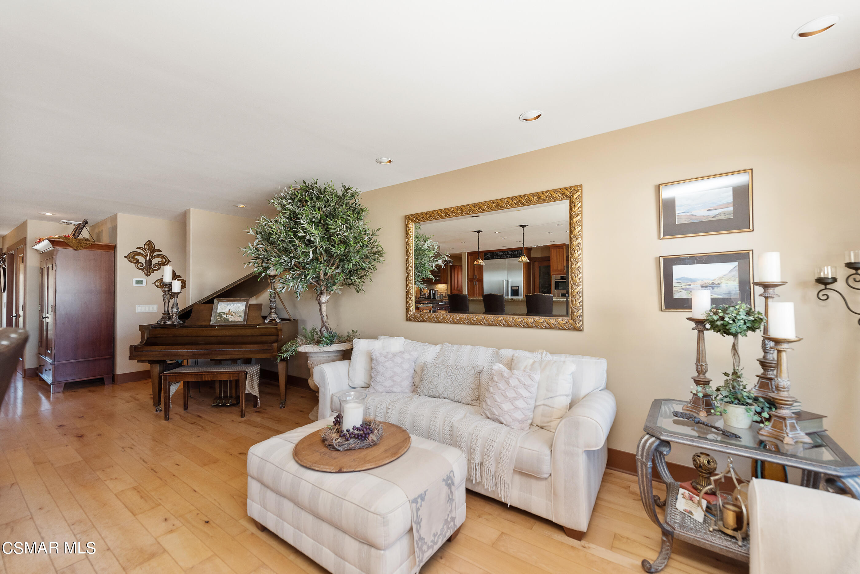 1543 Rambling Road Simi Valley, CA 93065 - Photo 14 of 89 a living room with furniture and a potted plant