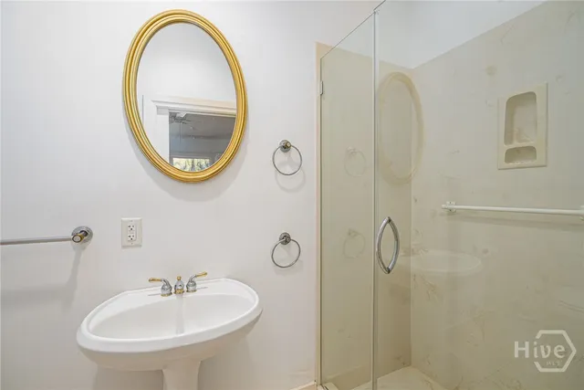 $750,000 | 15 Marina Drive, Savannah, GA 31411