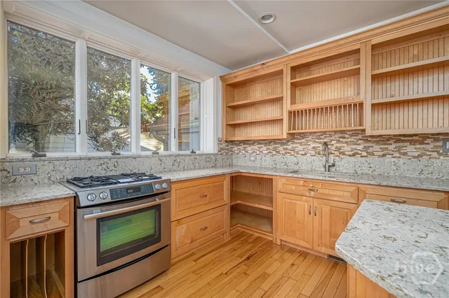 $750,000 | 15 Marina Drive, Savannah, GA 31411