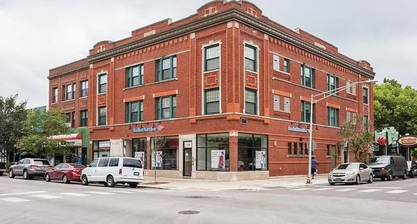 $2,400 | 1443 East 53rd Street, Unit 2F, Chicago, IL 60615