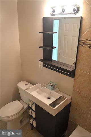 7624 Normandy Road Hyattsville, MD 20785 - Photo 16 of 23 Bath