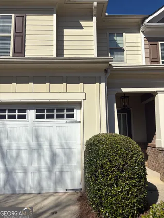 $2,500 | 6125 Crested Moss Drive, Alpharetta, GA 30004