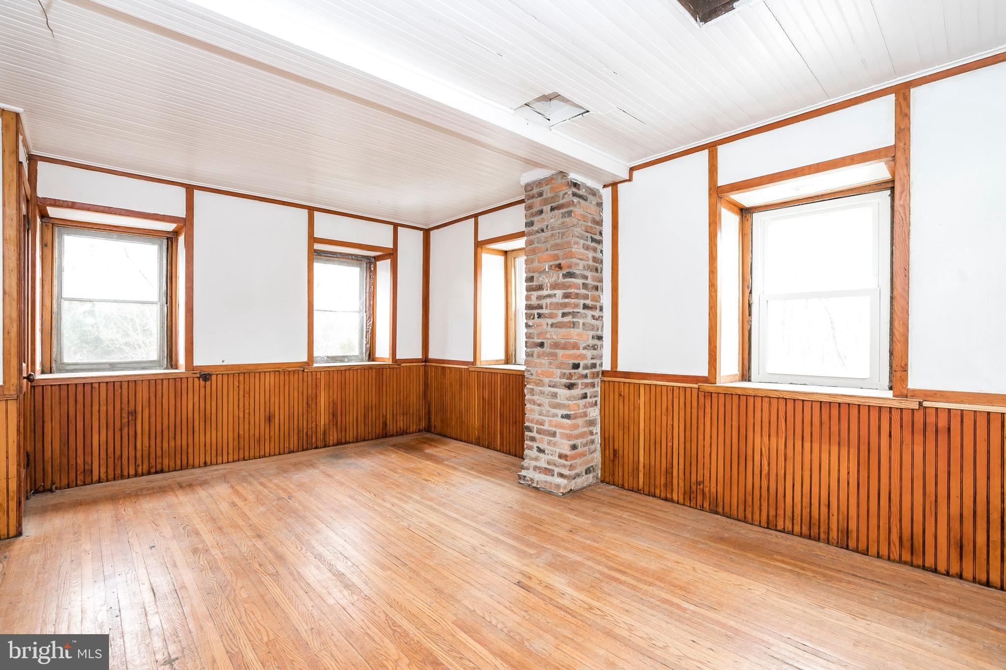 111 Lutz Road Boyertown, PA 19512 - Photo 5 of 32 Gallery Image 5