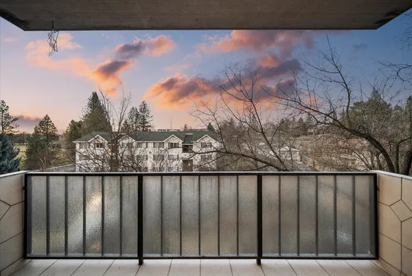 $350,000 | 1311 South Westcliff Place, Unit 301, Spokane, WA 99224