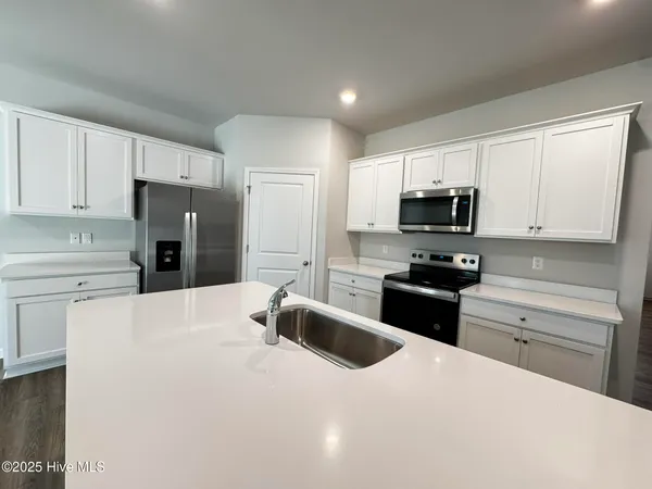 $2,195 | 2084 Willowleaf Drive, Leland, NC 28451