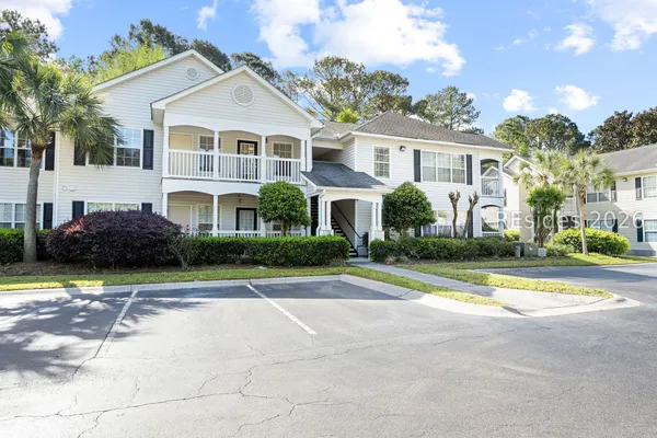 $217,000 | 50 Pebble Beach Cove, Unit B216, Bluffton, SC 29910