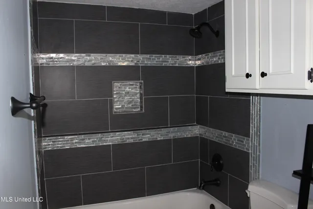 $2,000 | 550 Post Road, Unit 806, Ridgeland, MS 39157