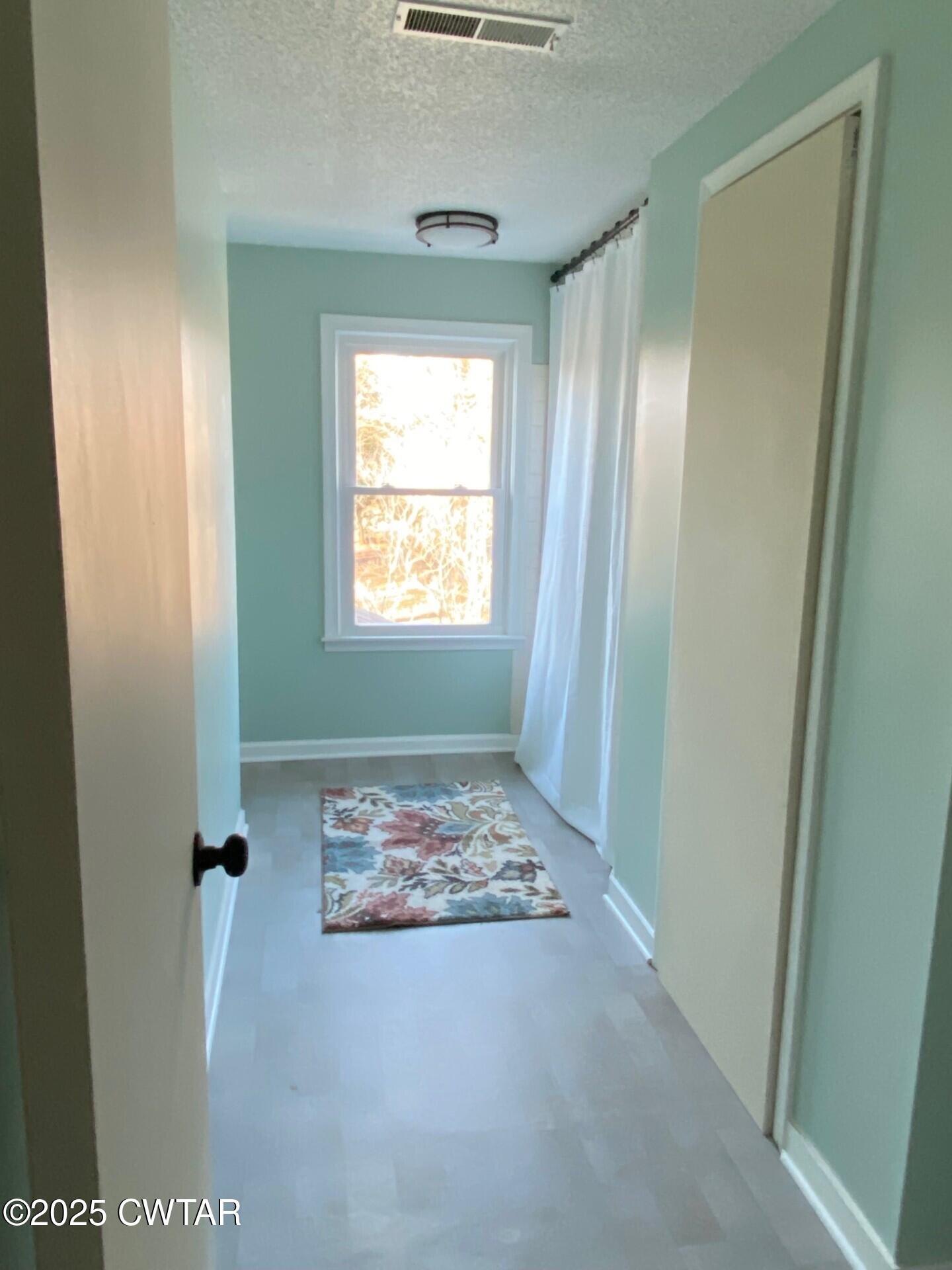 208 4th Street Henderson, TN 38340 - Photo 14 of 62 thumbnail_IMG_9075