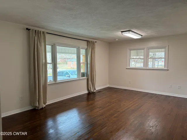 $269,900 | 208 4th Street, Henderson, TN 38340