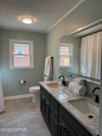 $269,900 | 208 4th Street, Henderson, TN 38340