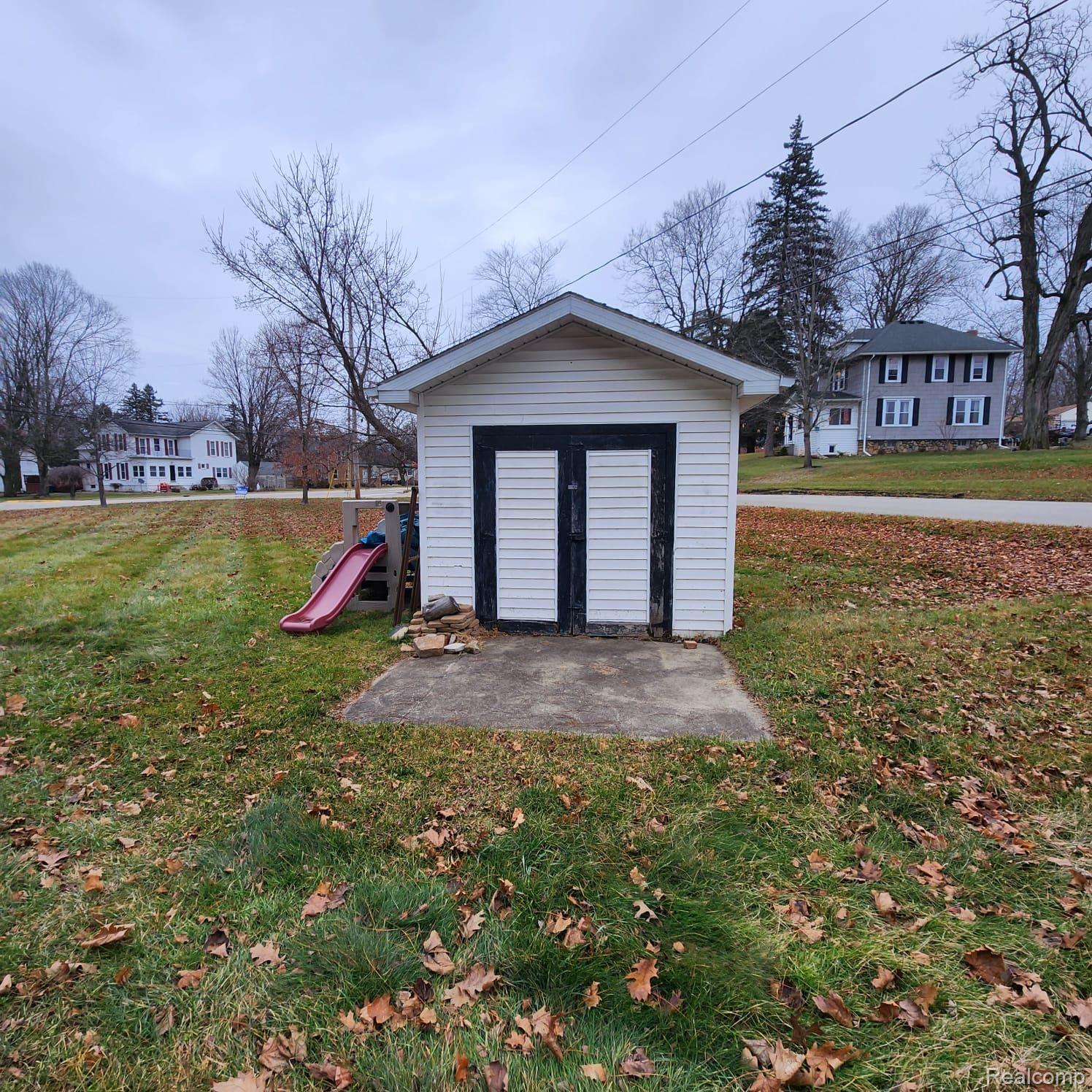 515 City Road Manchester, MI 48158 - Photo 7 of 23 Gallery Image 7