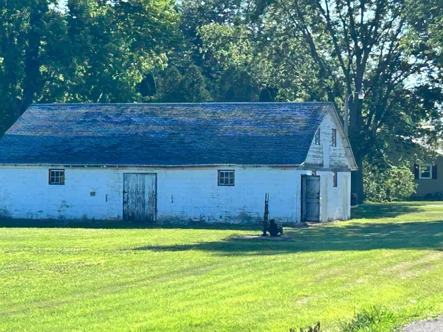 $64,900 | 404 East Willow Street, Forreston, IL 61030