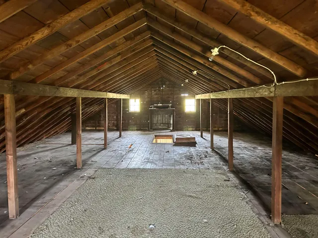 $64,900 | 404 East Willow Street, Forreston, IL 61030